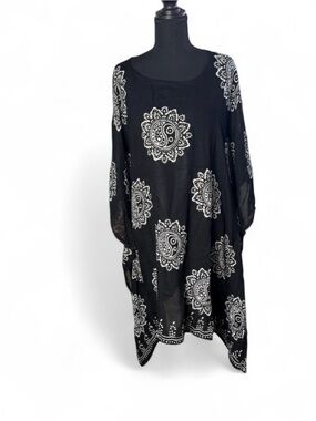 Rhea Boho Yin Yang Mandala Kaftan Dress Black Viscose Handkerchief Hem OS NEW